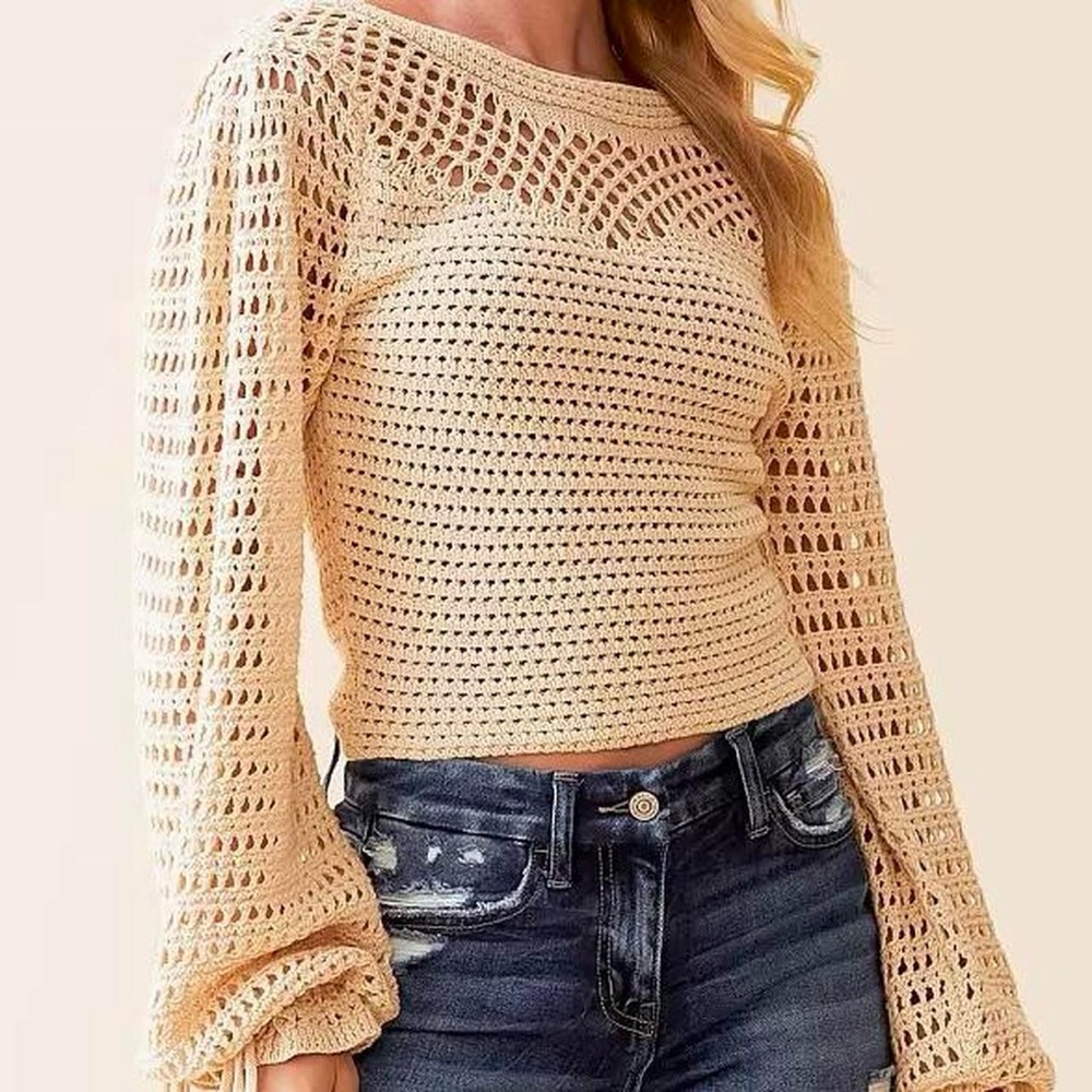 Le lis sweater